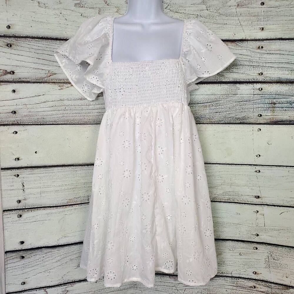 White Eyelet Puff Sleeve Dress Women’s Size M Smocked Bodice Summer